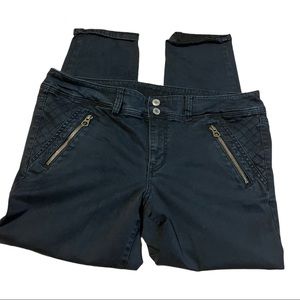 AEO American Eagle skinny crop  stretch jeans